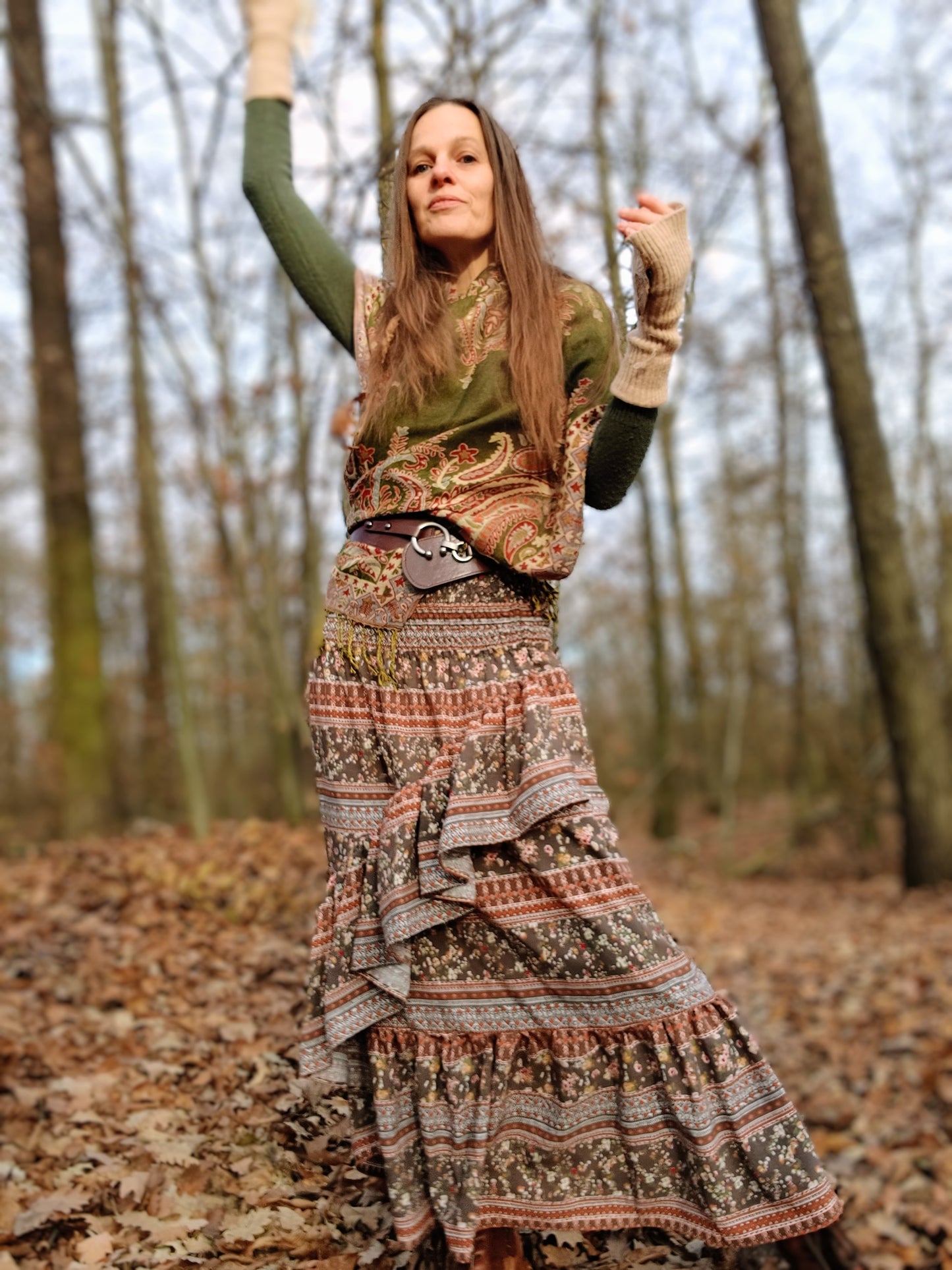 ASYMETRIC NÁDHERNÁ ZEMITÁ