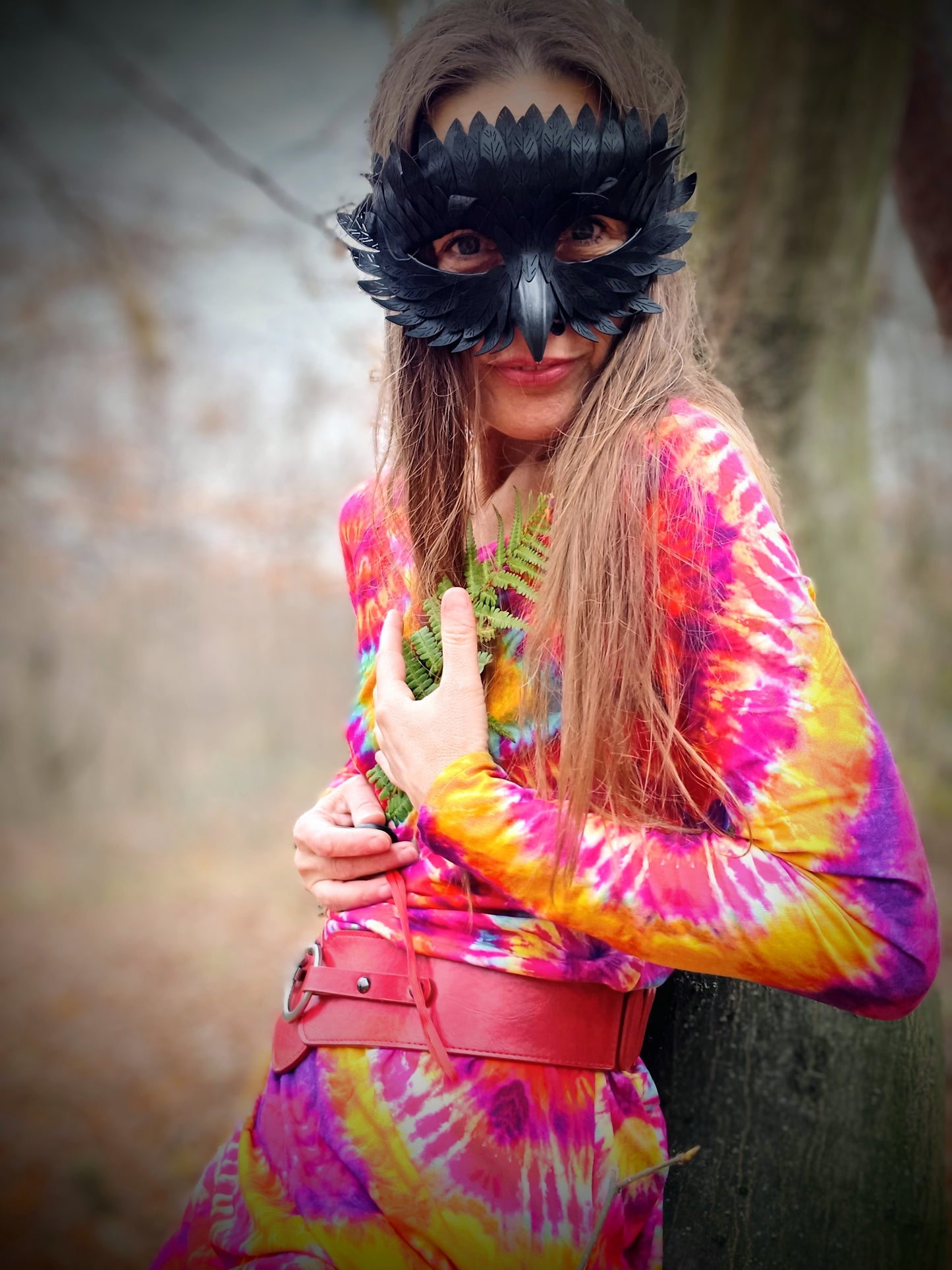 ÚCHVATNÉ  DIVOKÉ MAXI ŠATY BATIKA S OPASKEM