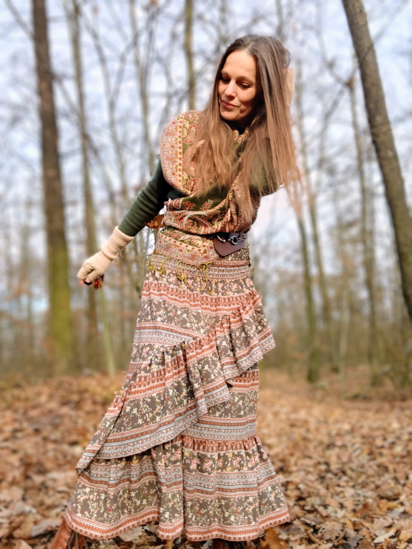 ASYMETRIC NÁDHERNÁ ZEMITÁ