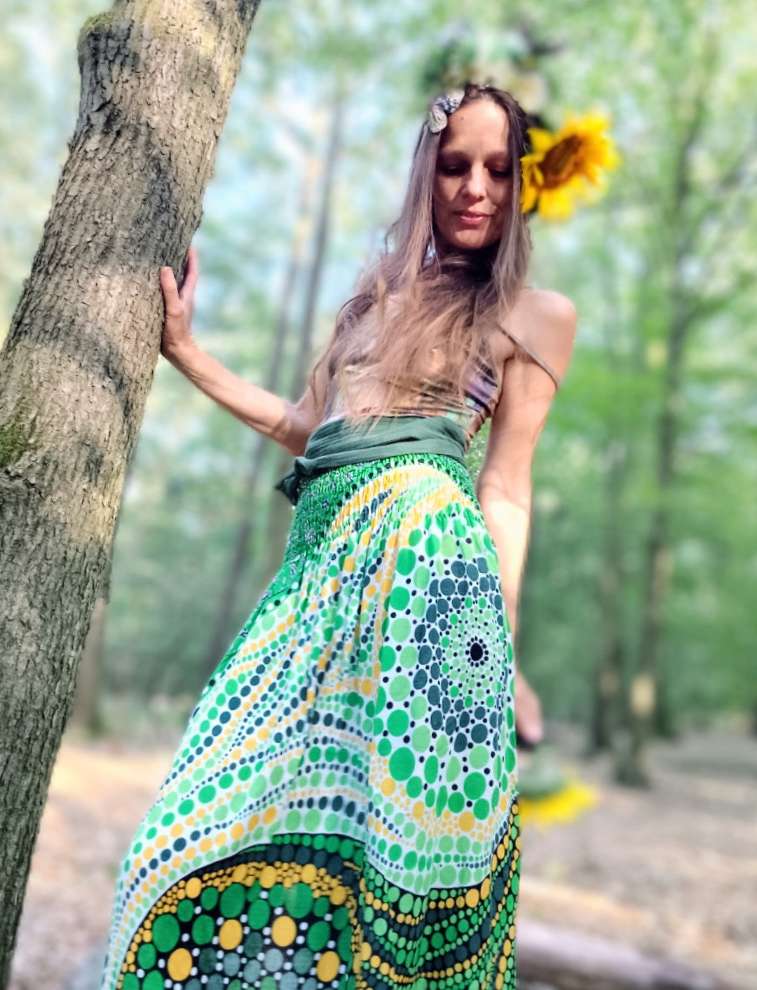 ÚCHVATNÁ LETNI SUKNĚ JING/JANG ZELENÁ
