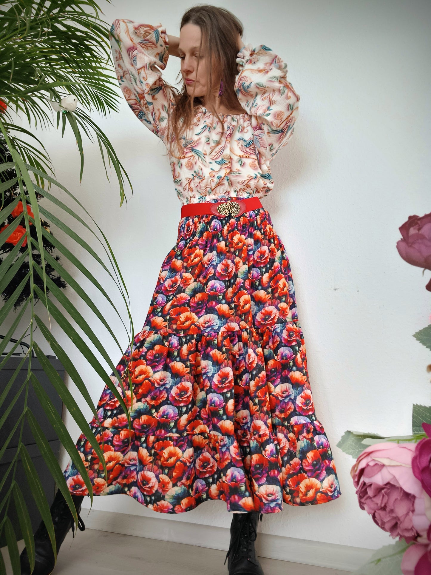 EXLUSÍVNÍ MUŠELÍNOVÁ KASKÁDOVITÁ SUKNĚ