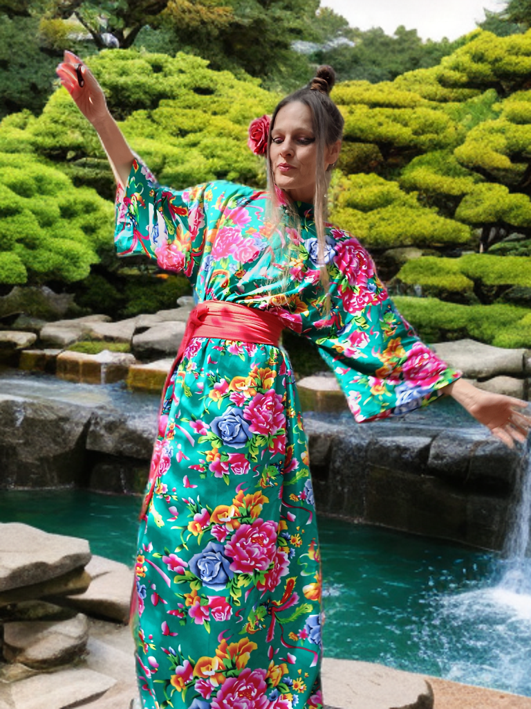 ŠATY KVĚTINOVÉ  V JAPONSKÉM STYLU