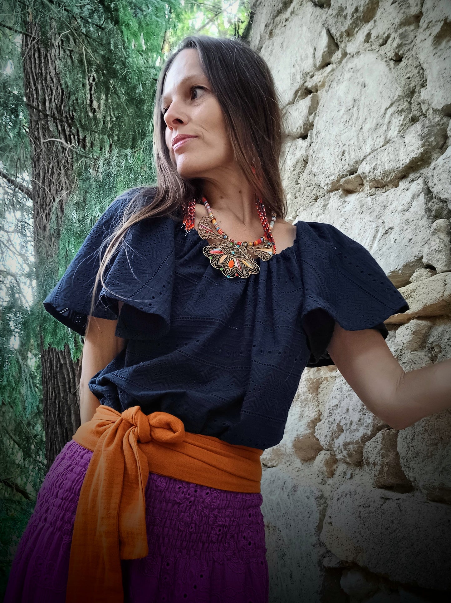 HALENKA MADEIRA TMAVŠÍ  MODRÁ S ROZEVLÁTÝM RUKÁVEM