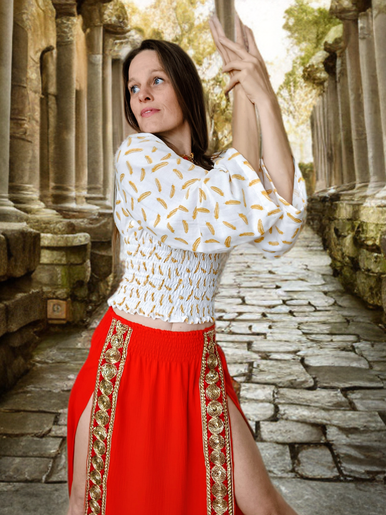 PŮVABNÁ HALENKA /TOP Z KOLEKCE ANTIC