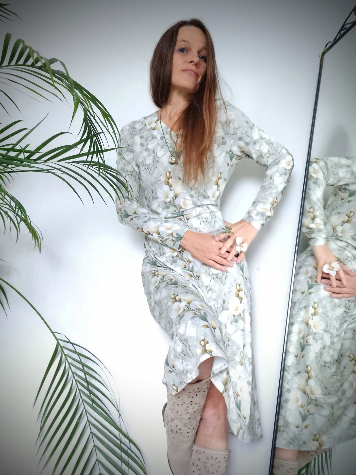 NĚŽNÉ ÚPLETOVÉ ŠATY