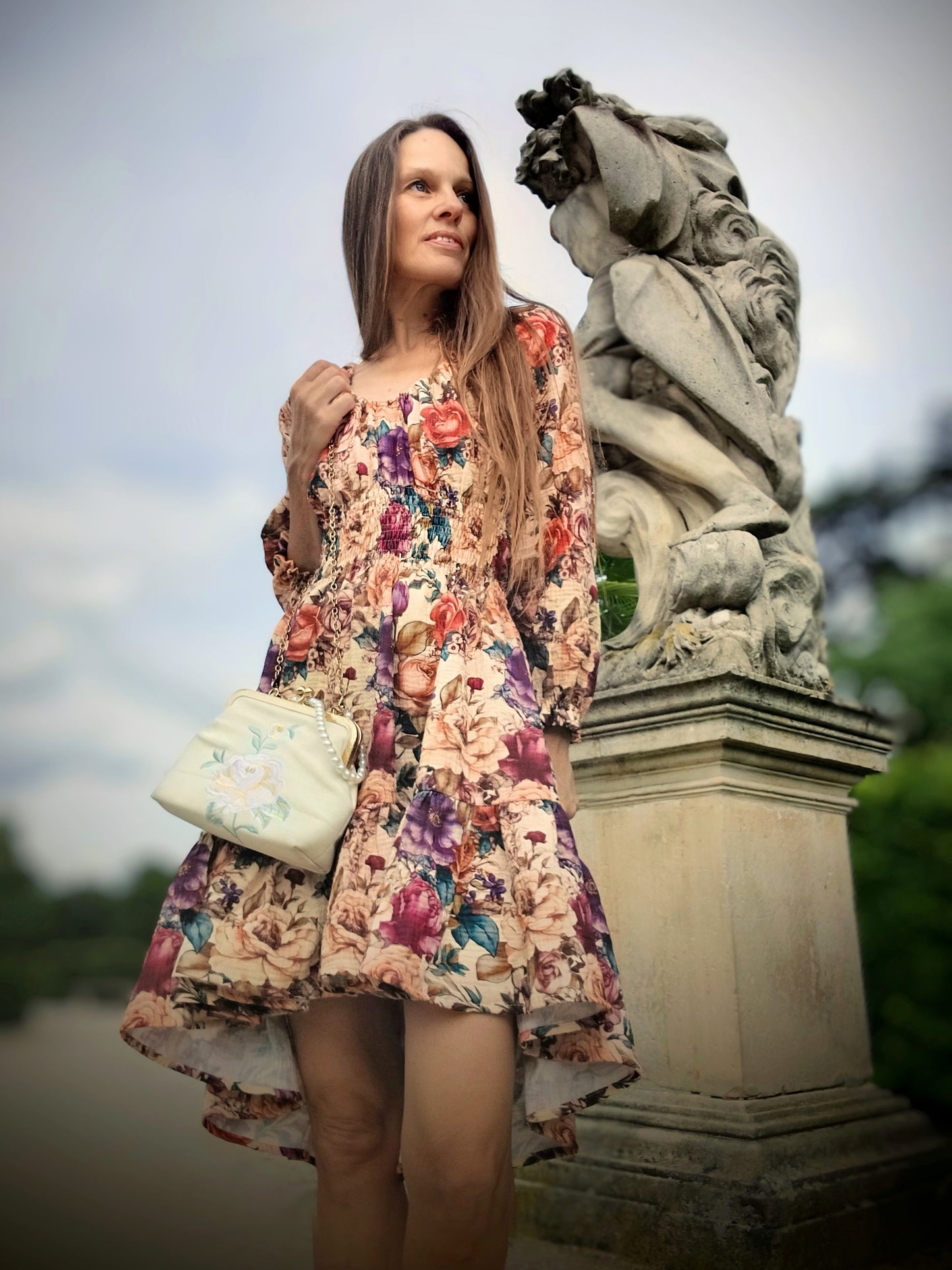 ŠATY VE STYLU VINTAGE KVĚTY