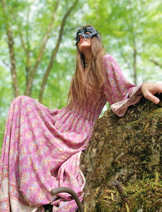 MAXI BOHO ŠATY S PŘEKRASNOU BORDUROU