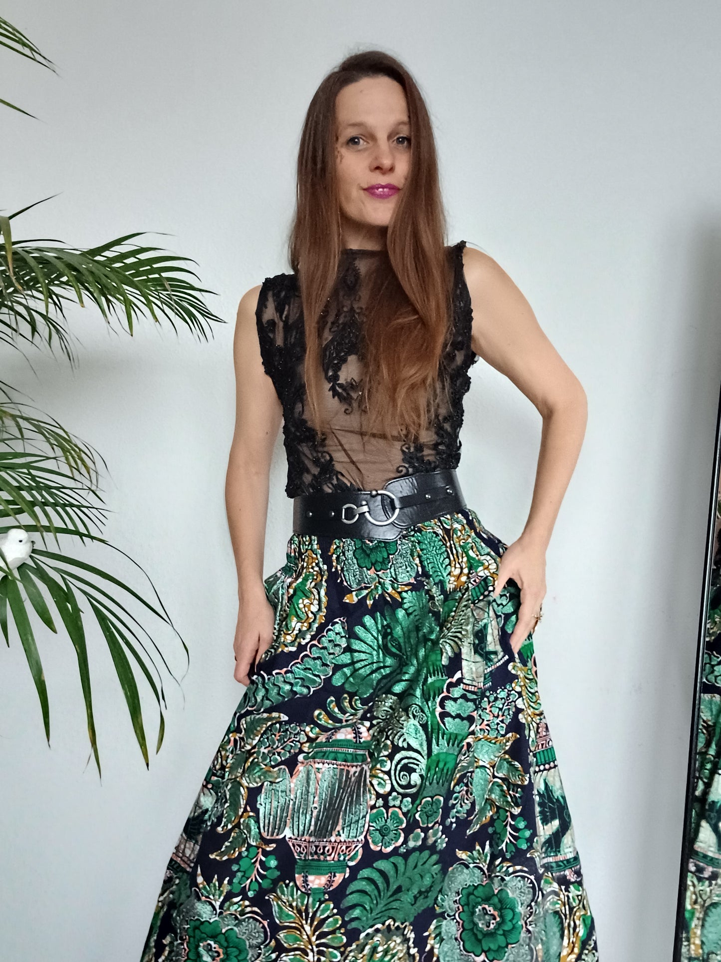 SUKNĚ VEČERNÍ SPOLEČENSKÁ TMAVÁ ZELENÁ