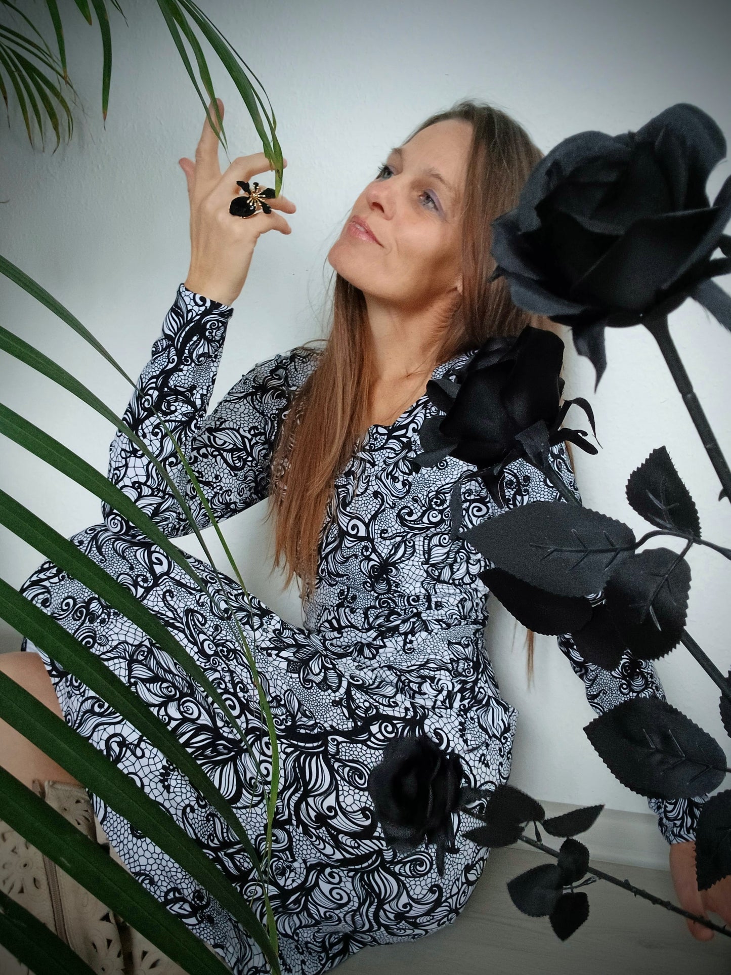 ÚPLETOVÉ ŠATY KRAJKA