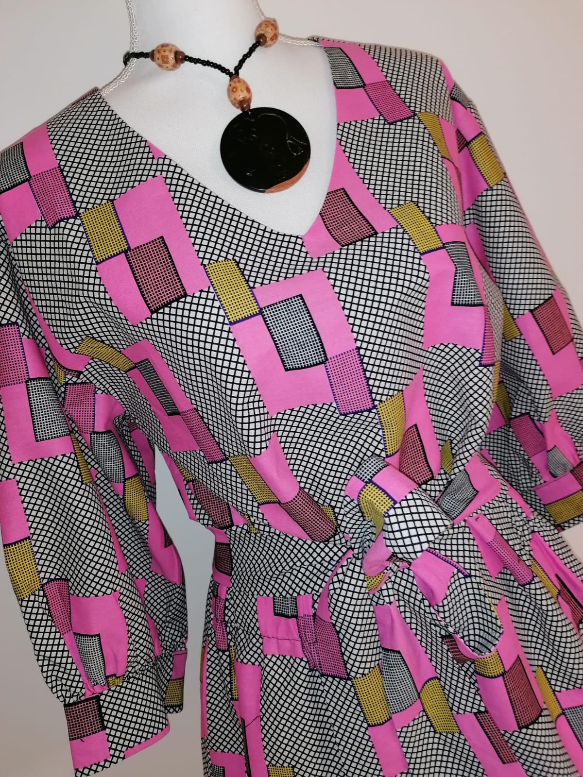 Africká halenka/blouse/ růžová na šedé