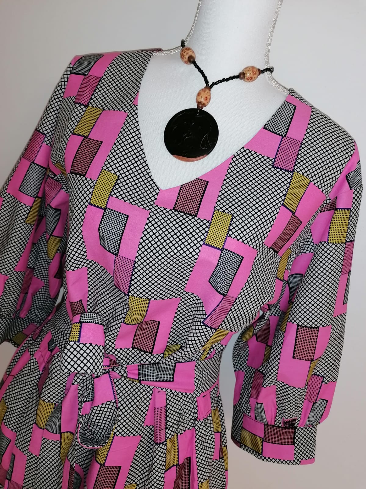 Africká halenka/blouse/ růžová na šedé