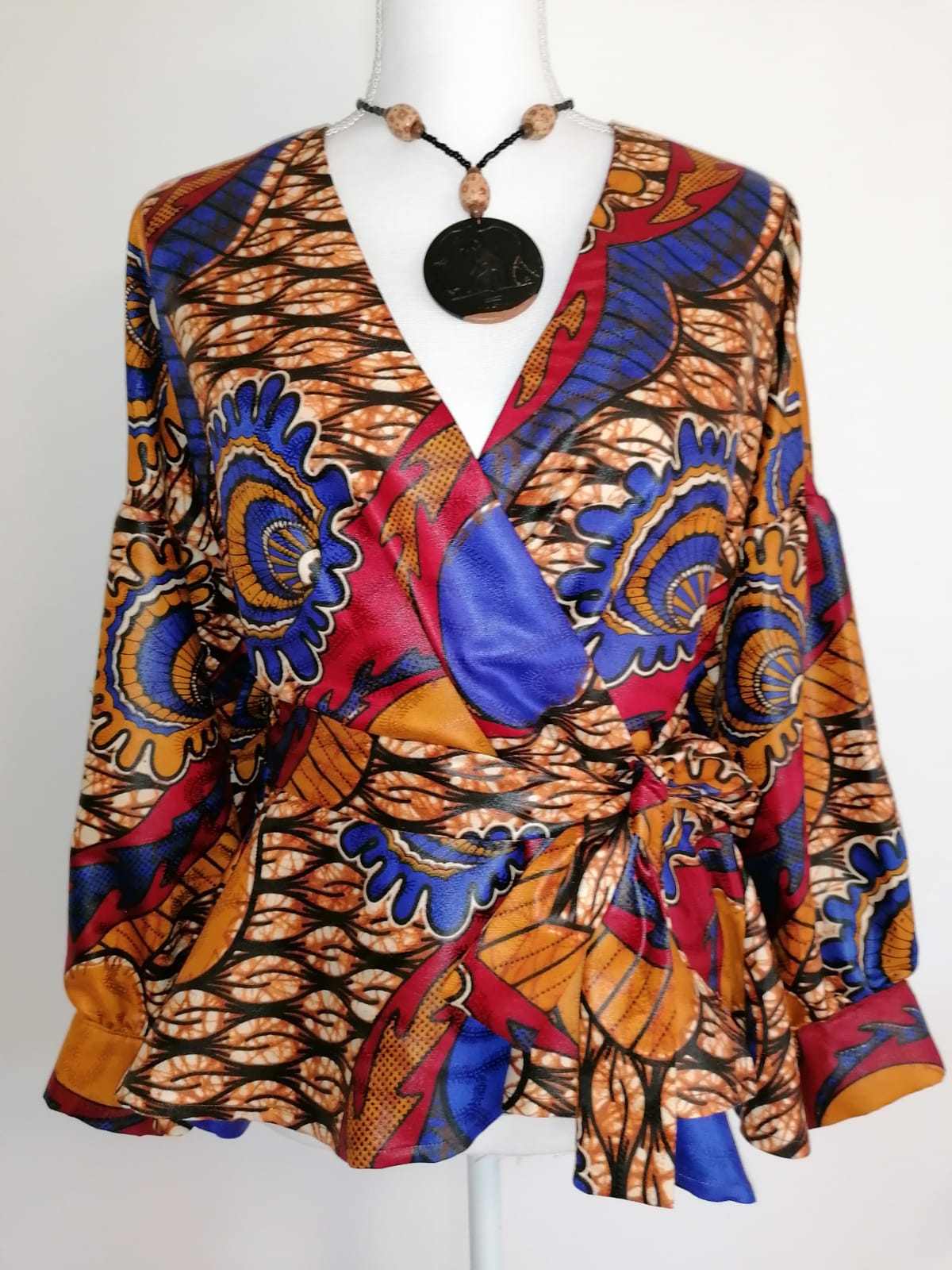 Halenka /blouse/z afrického brokatu hnědá dlouhý rukáv