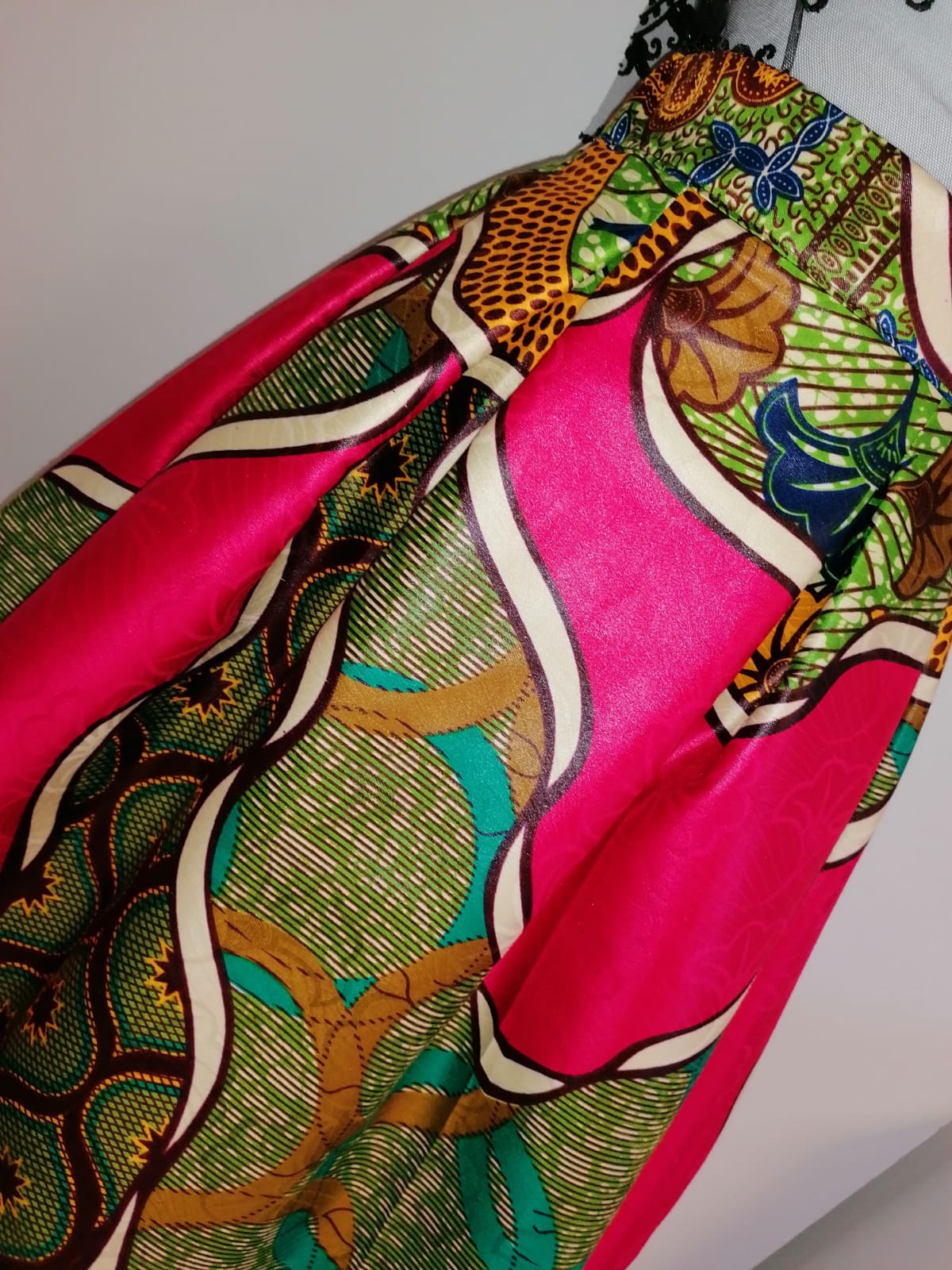 Africká sukně z brokatu / African skirt from bazin fabric