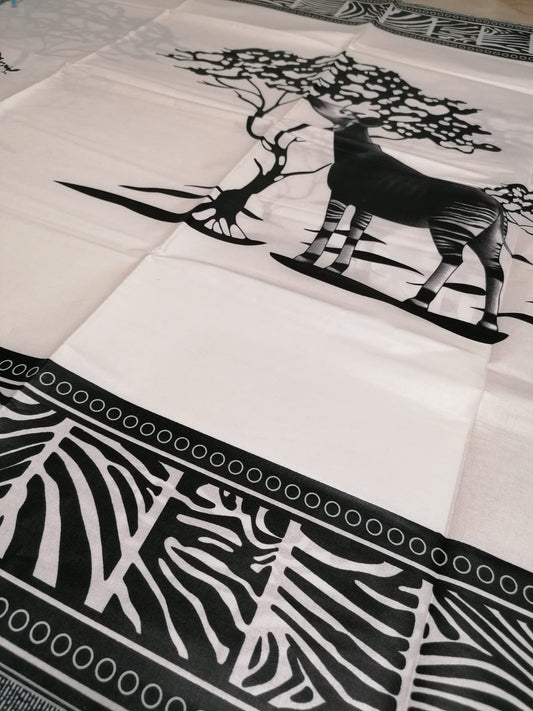Africká látka tužší, okapi