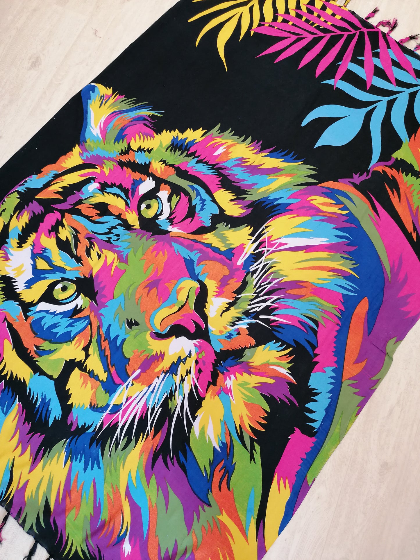 Pareo/sarong /Tiger