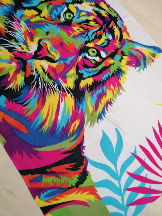 Pareo Tiger na bílé