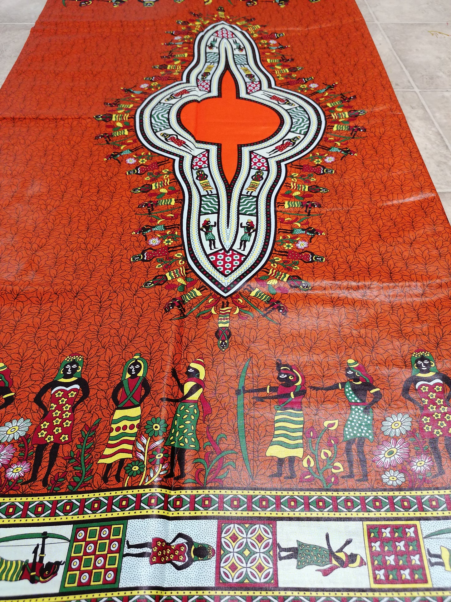 Africká látka měkčí Dashiki